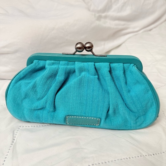 Tommy Bahama Bali Bead Clutch – Tropical Blue with Embellished Beading NWT